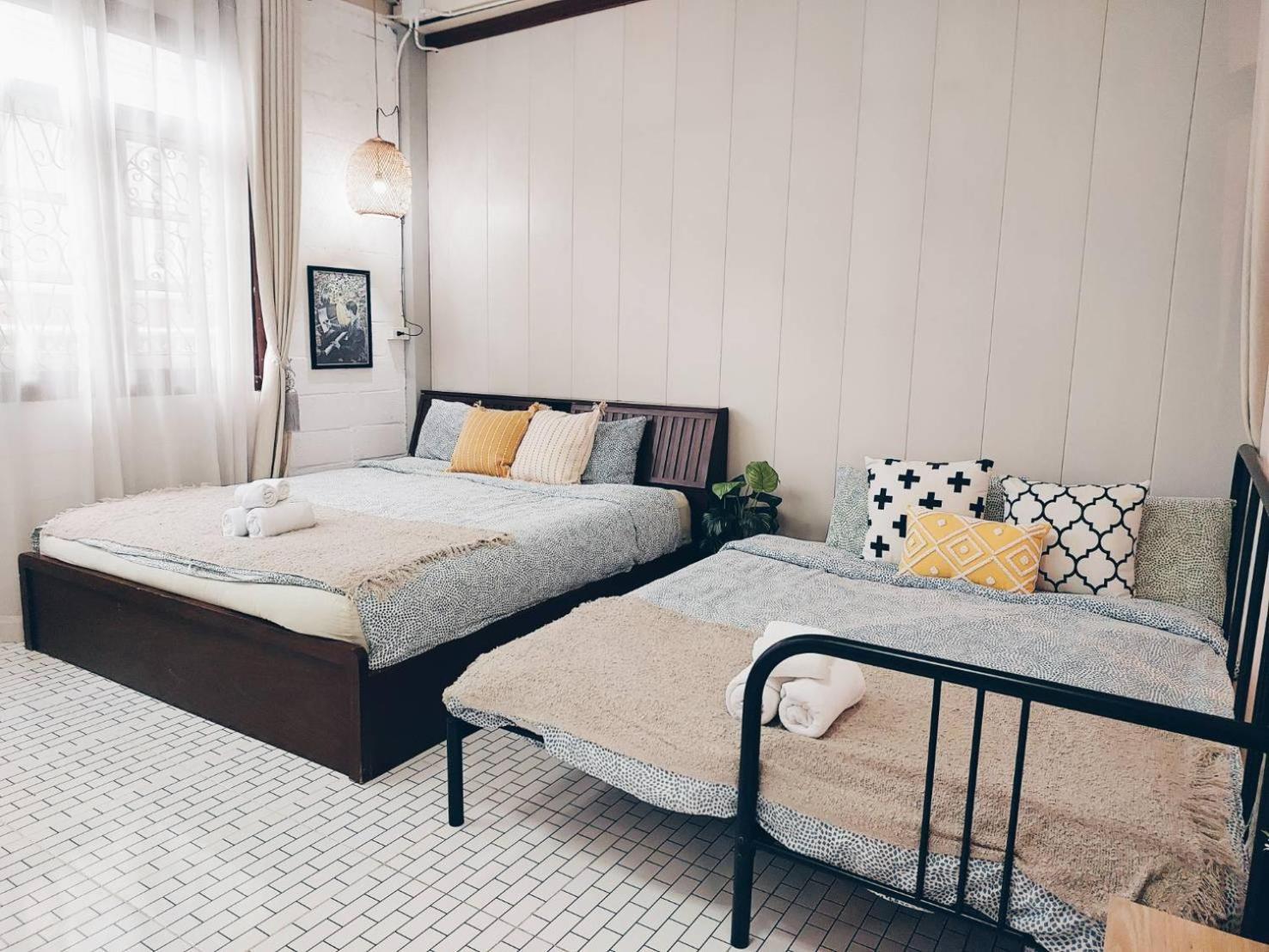 The Warehouse - Ayutthaya Apartment Bagian luar foto